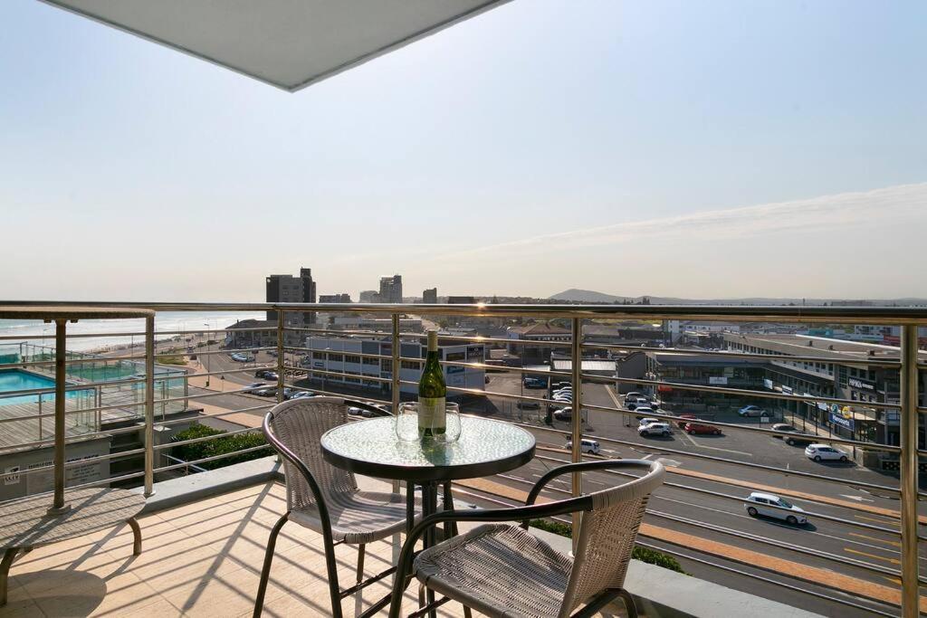 Apartamento Horizon Bay 205 Self-catering Beachfront